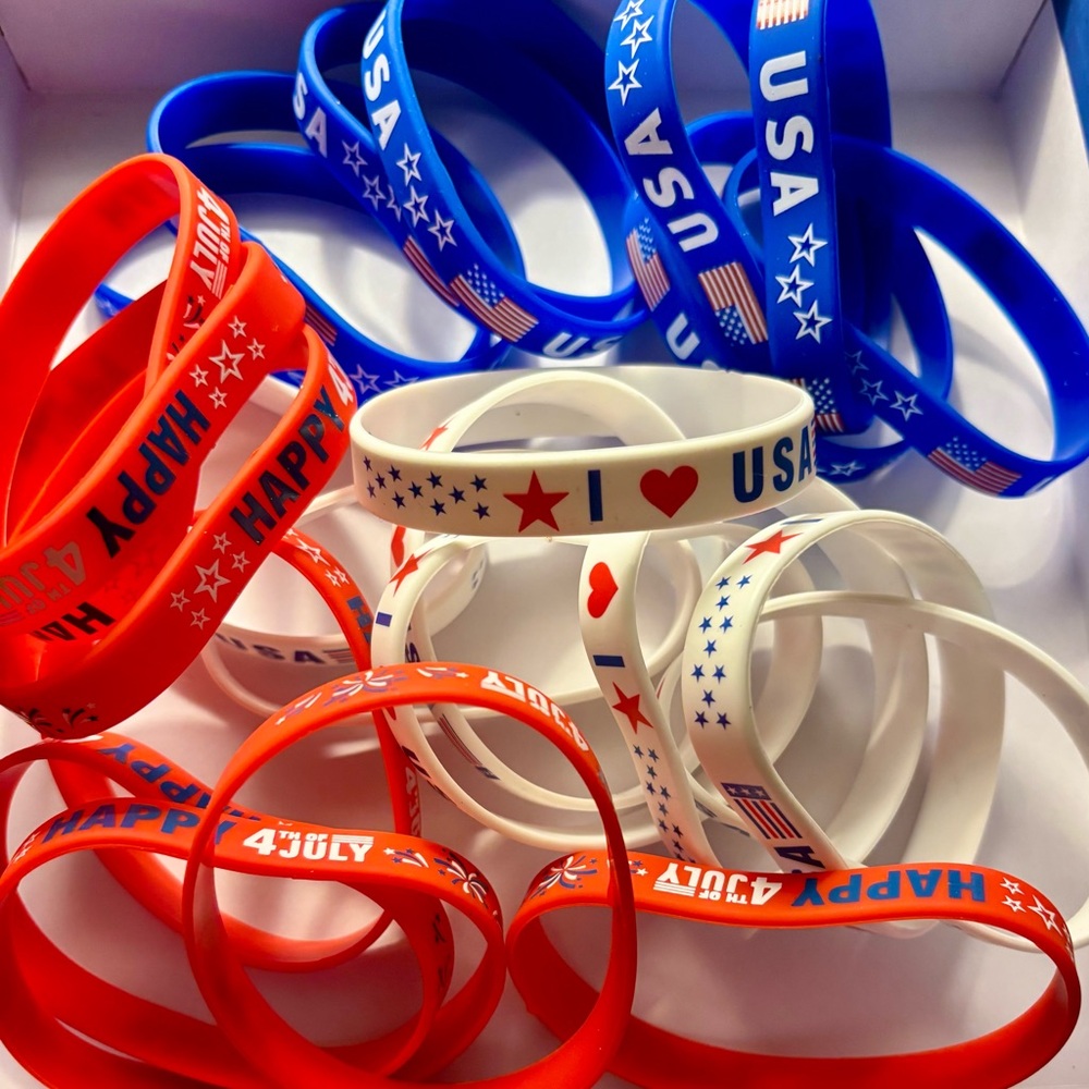 🌴🌴Patriot USA bracelets(24 pieces)